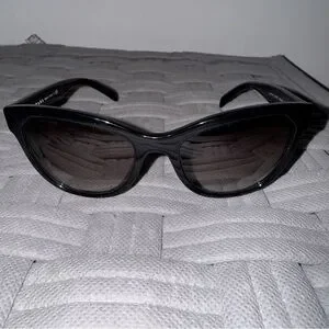 Prada | Accessories | Prada Spr2s Sunglasses Black Made In  display picture 1